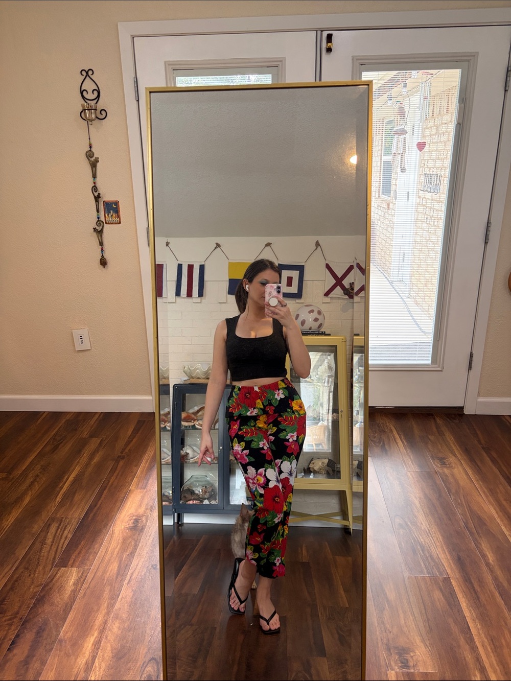 Vintage Frederick's of Hollywood Black High-Waist Floral Crop Pants